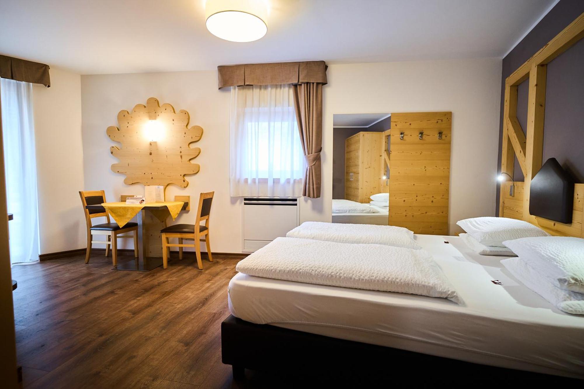 Dolcevita Ambiez B&B San Lorenzo Dorsino Exterior photo